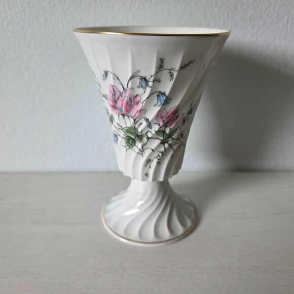Vintage 1960's Haviland LIMOGES Chalice Vase Fine Porcelain Footed 5.25" France - Picture 1 of 4